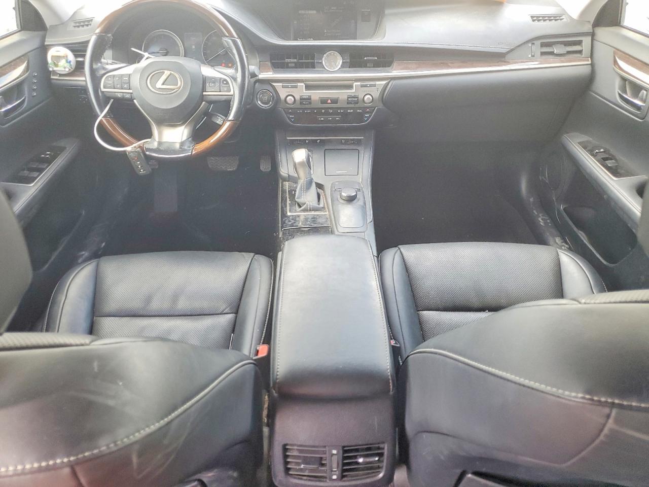Lexus Es Base