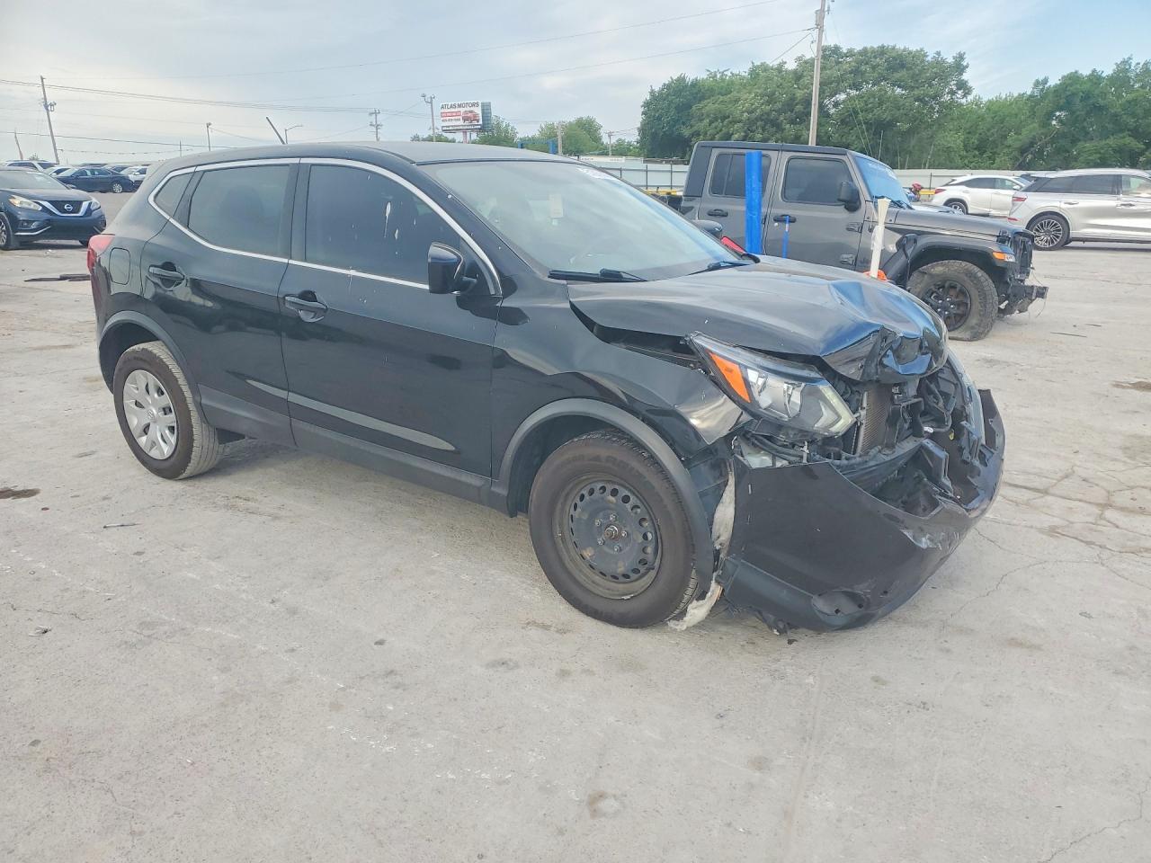 Nissan Rogue S