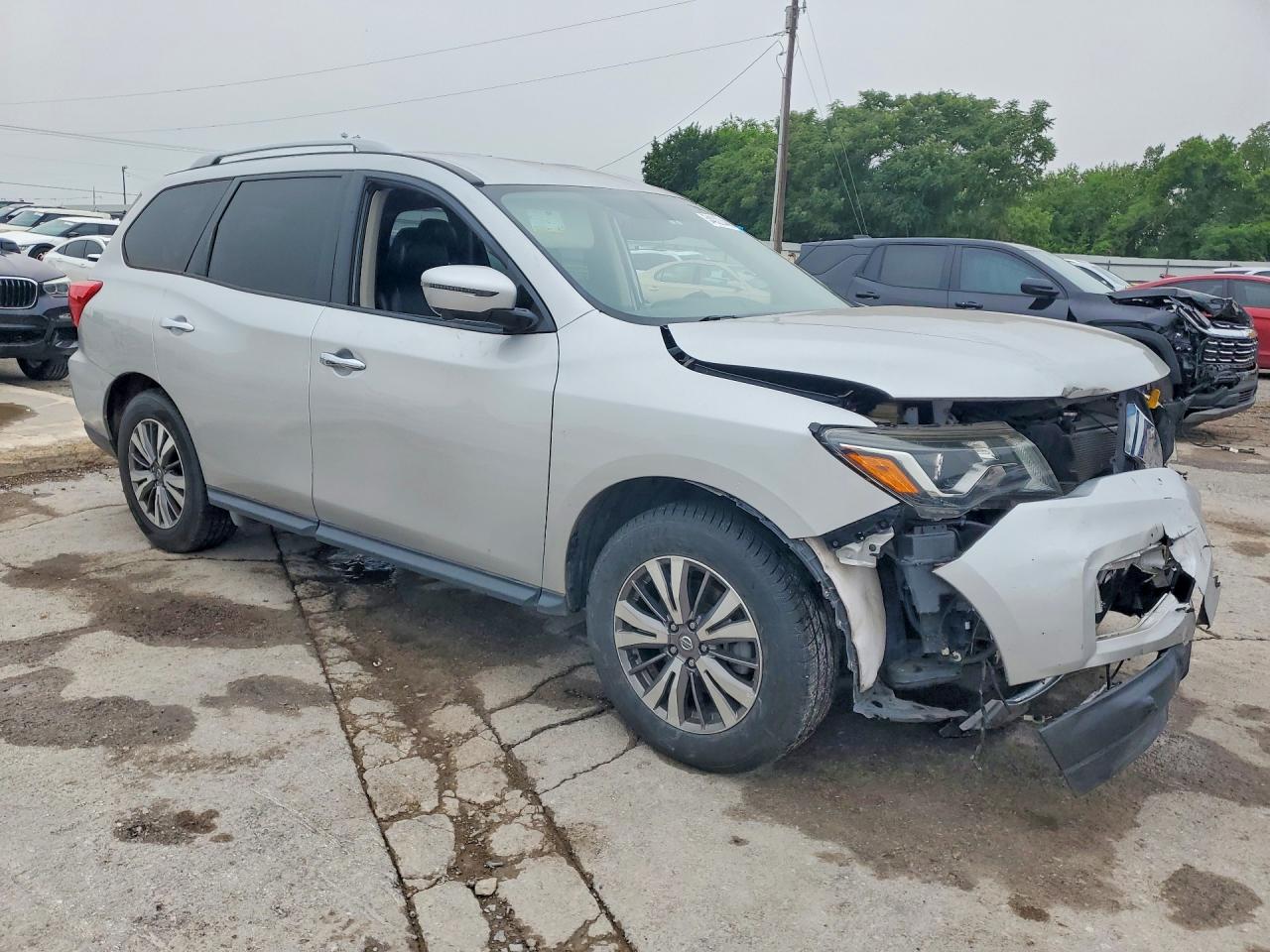 Nissan Pathfinder Sl