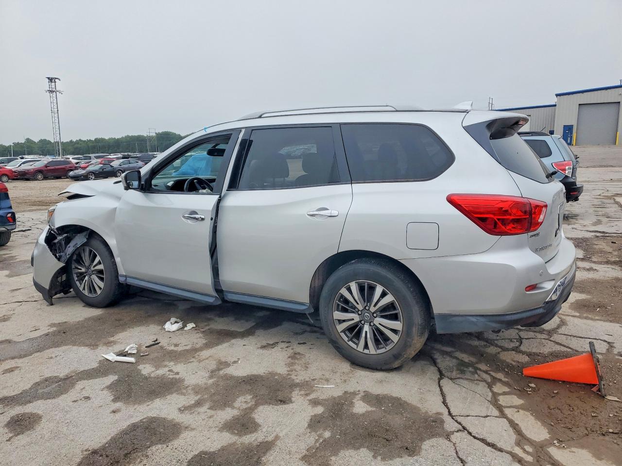 Nissan Pathfinder Sl