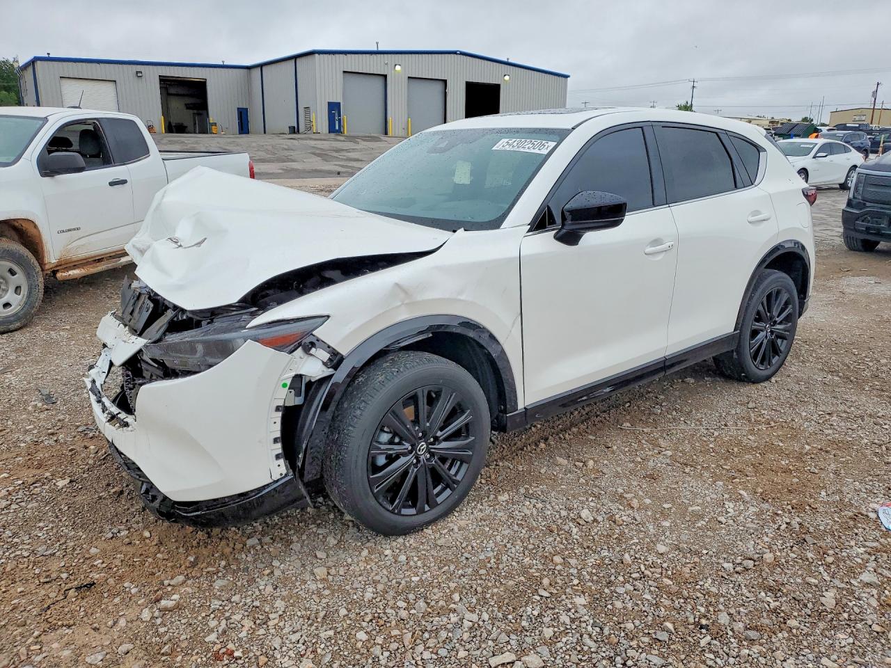 Salvage Mazd CX-5 Image