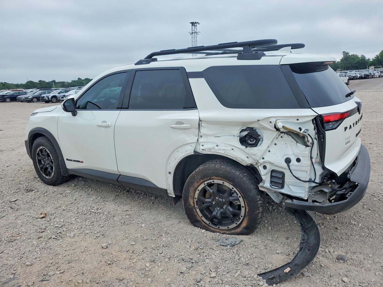Nissan Pathfinder Rock Creek