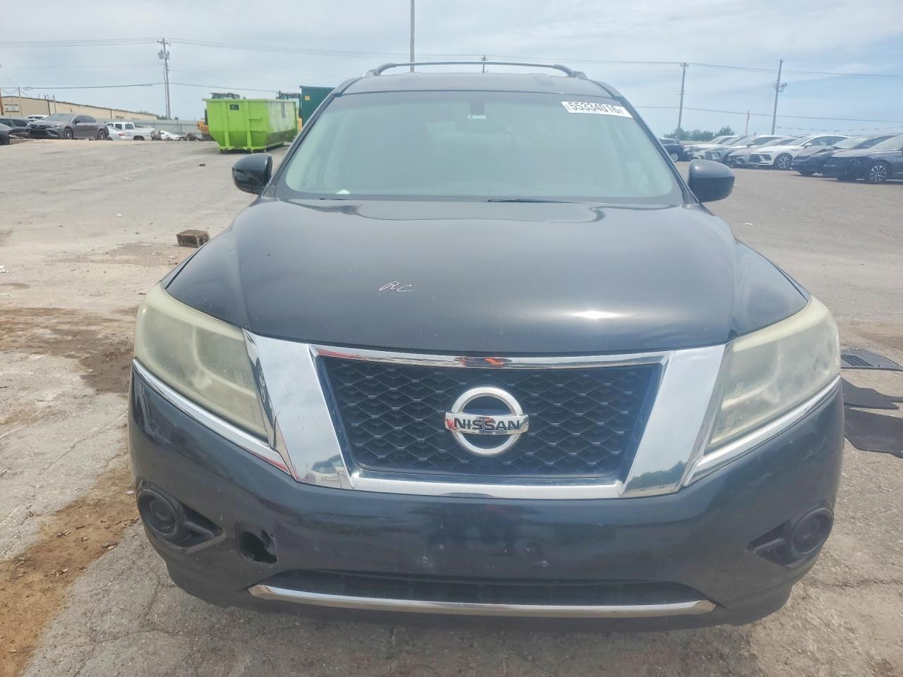 Nissan Pathfinder S