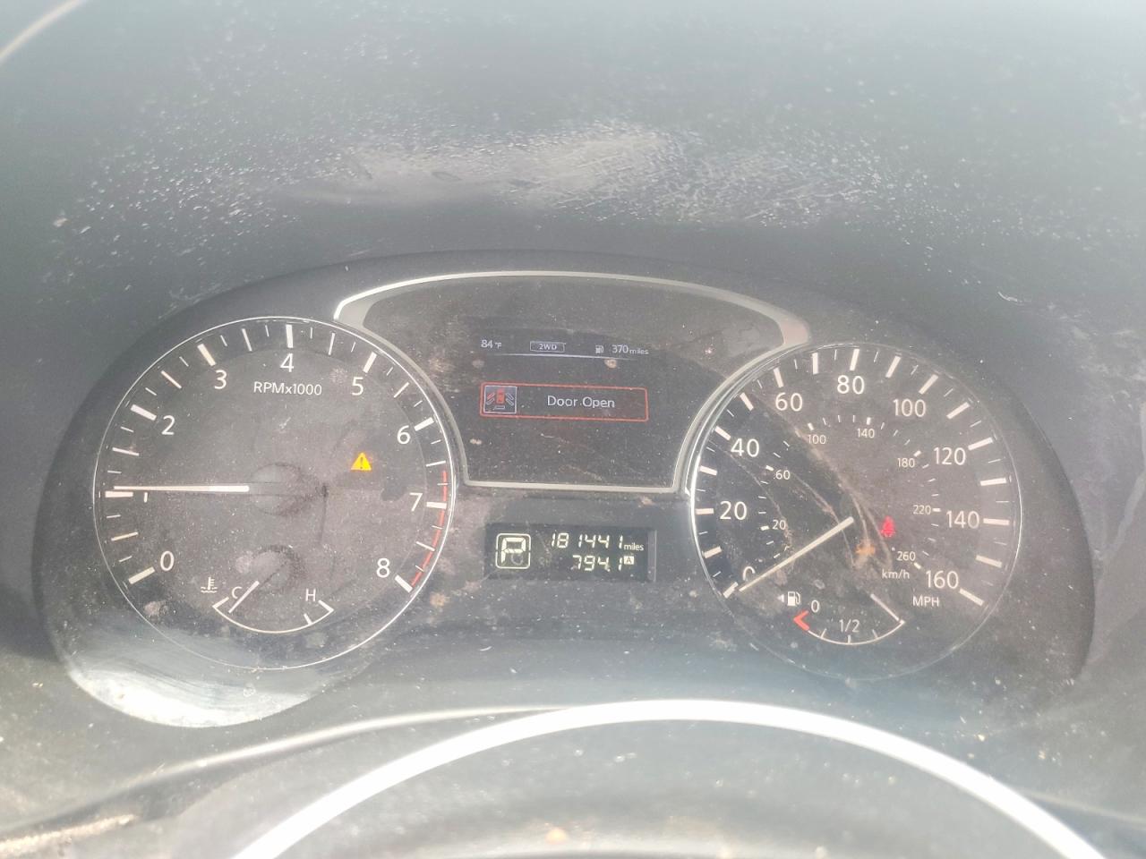 Nissan Pathfinder S