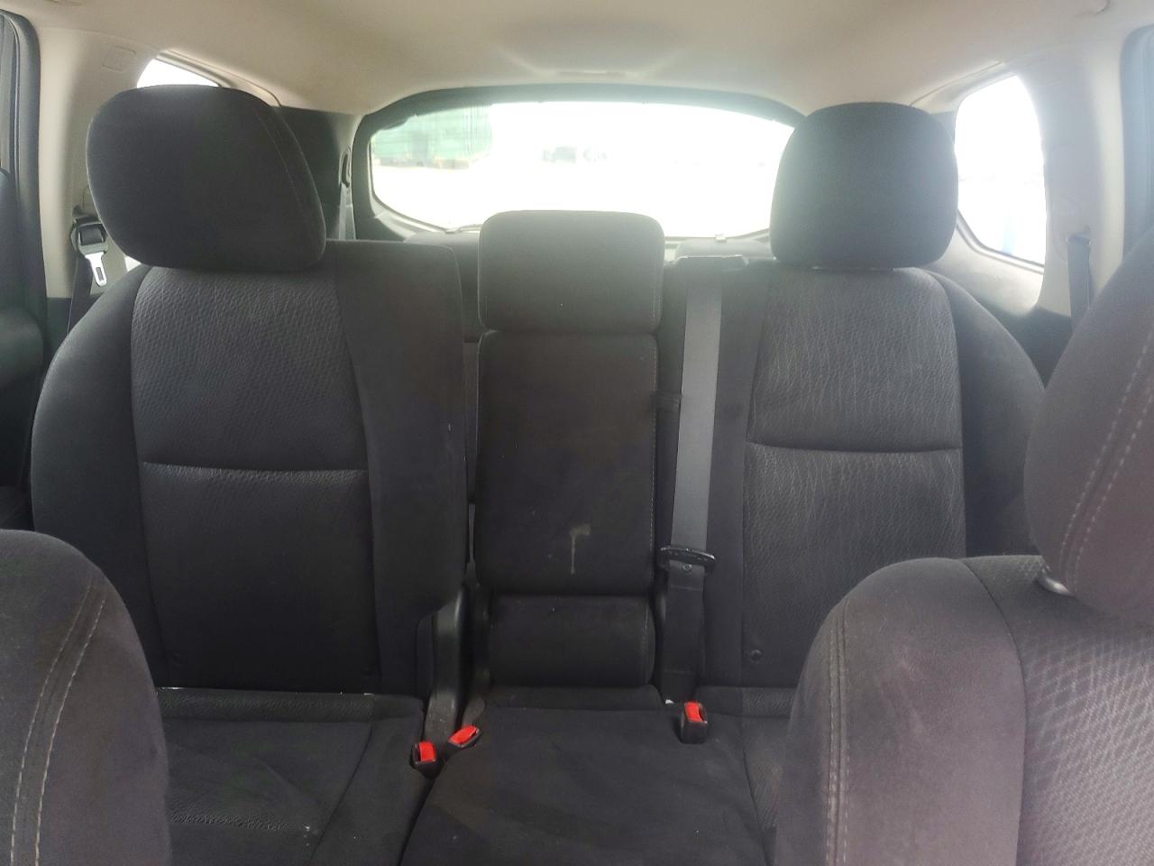 Nissan Pathfinder S