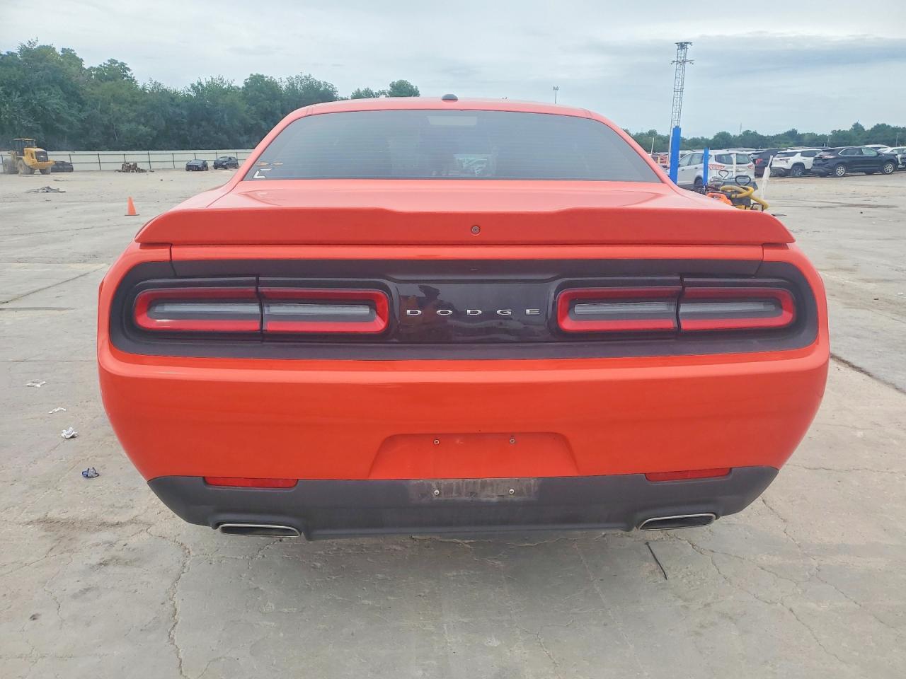 Dodge Challenger Sxt
