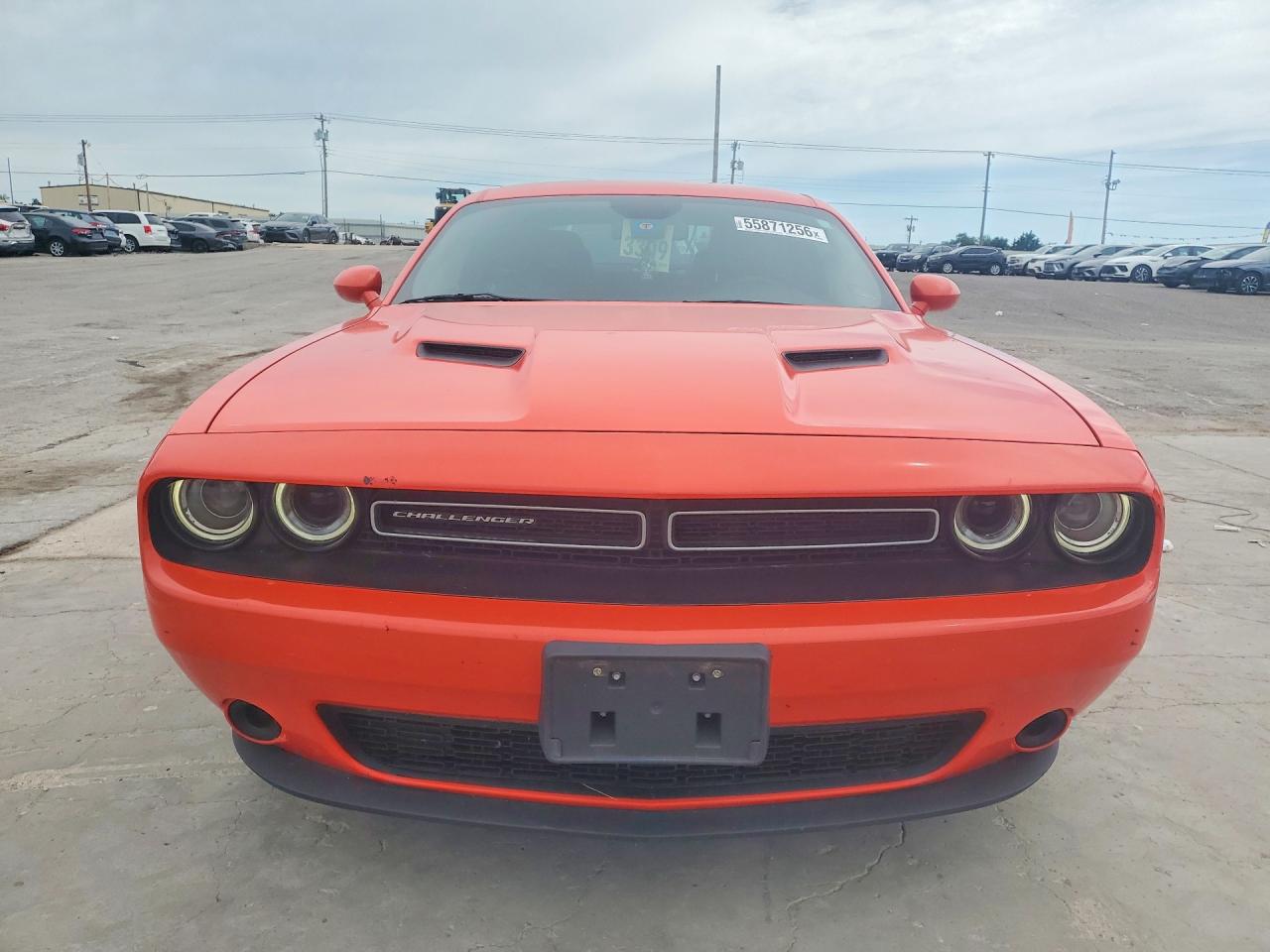 Dodge Challenger Sxt