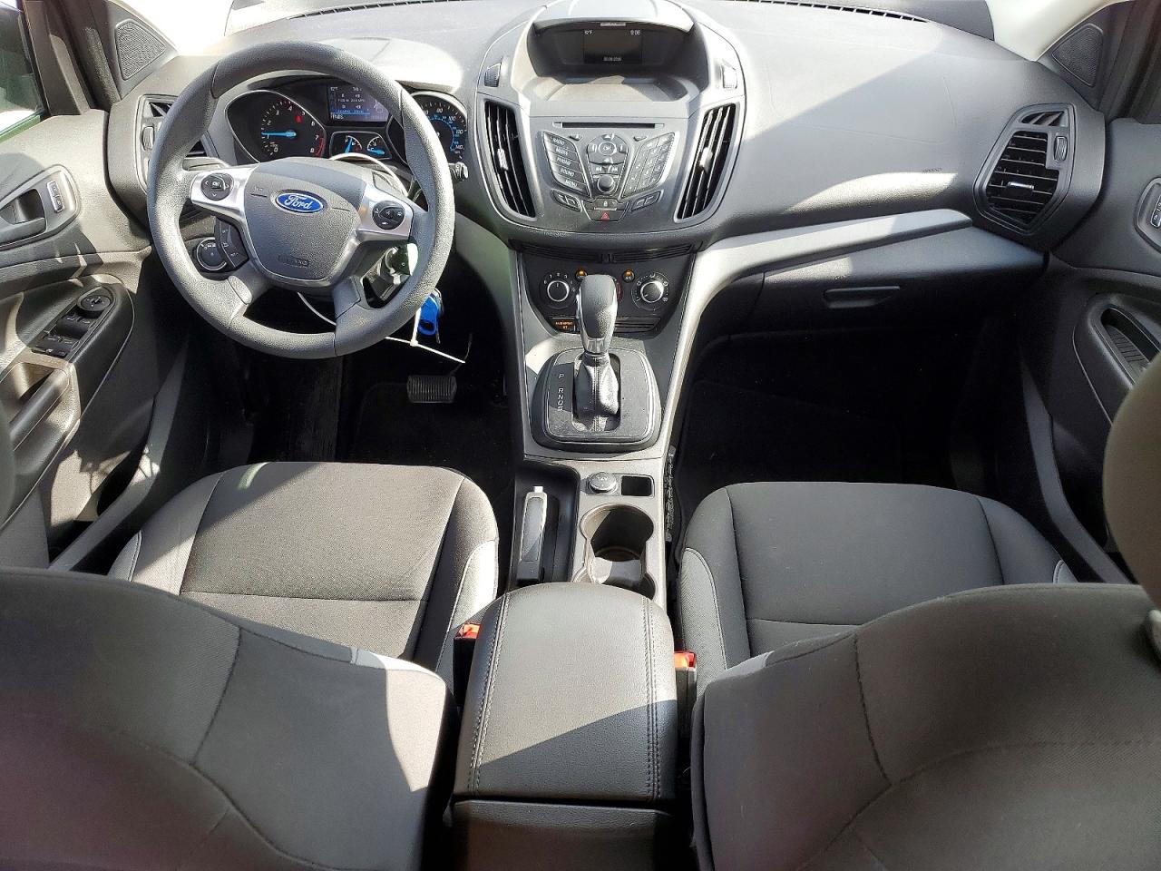 Ford Escape S