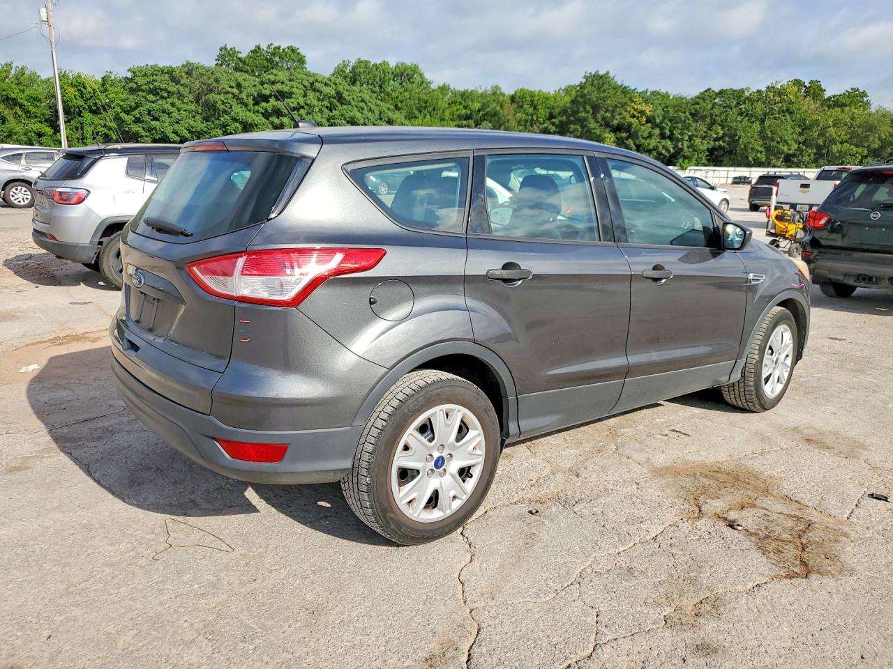 Ford Escape S