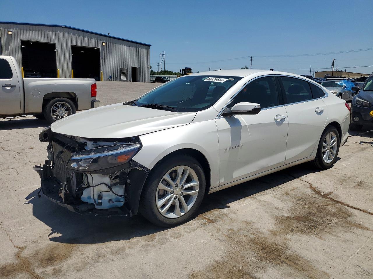 Salvage Chevrolet Malibu Image