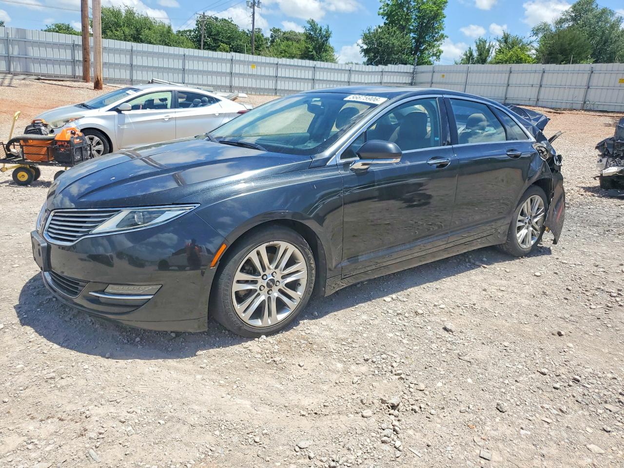 Salvage Lincoln MKZ Image