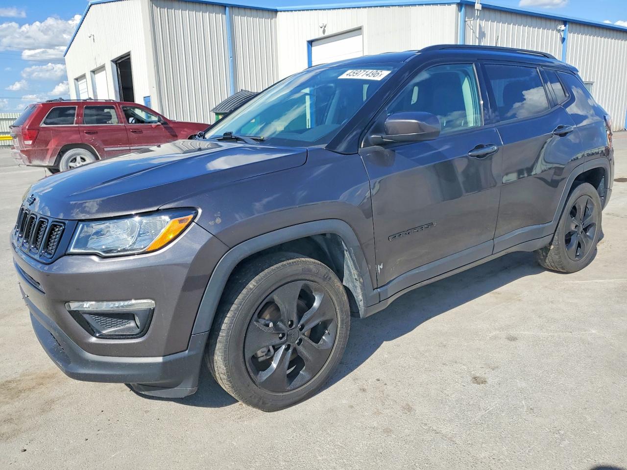 Salvage Jeep Compass Image