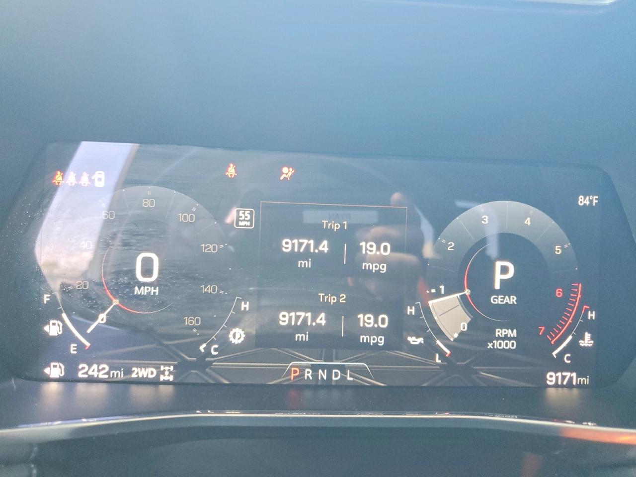 GMC Canyon Elevation