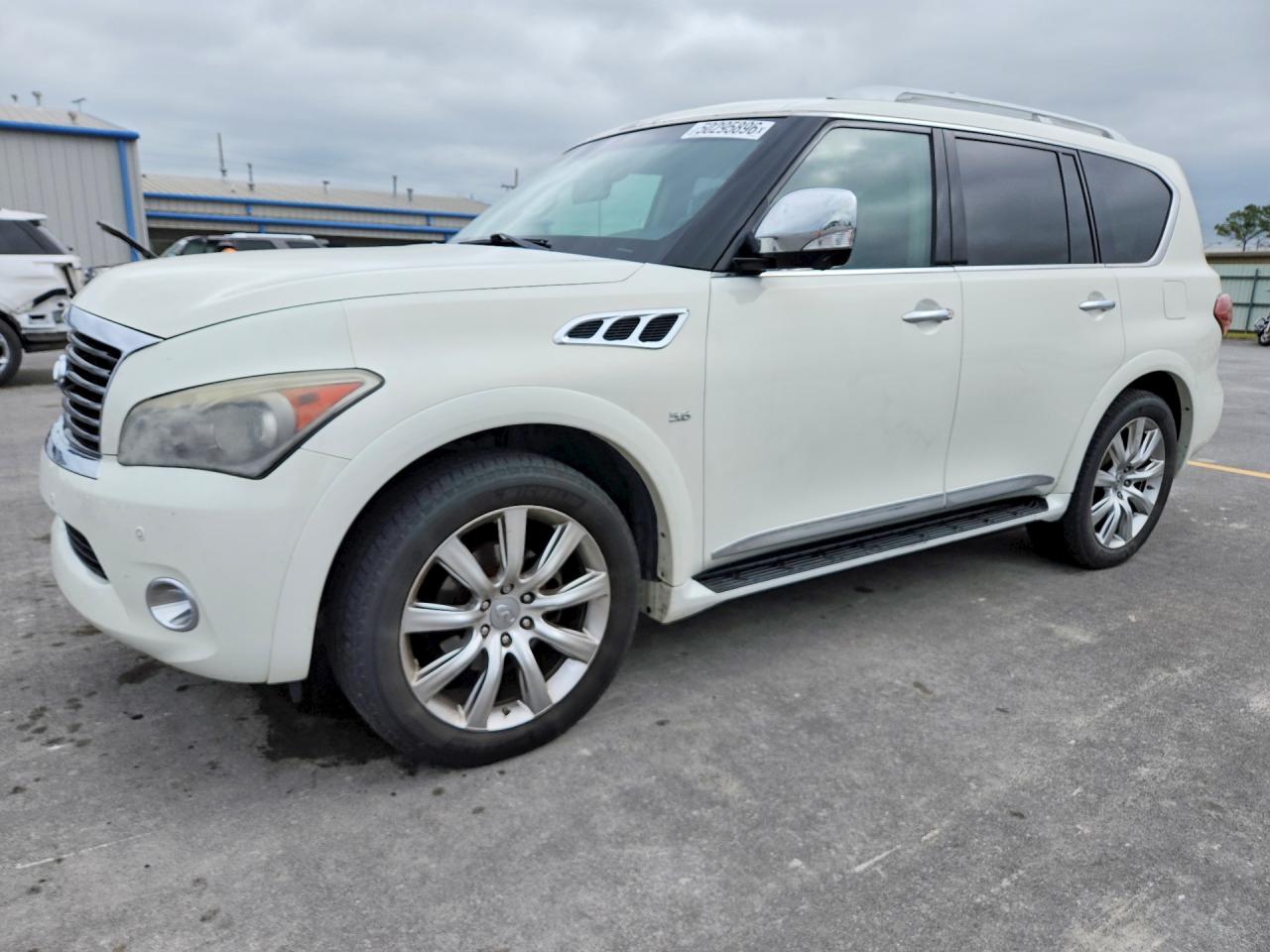 Salvage INFINITI Qx Image