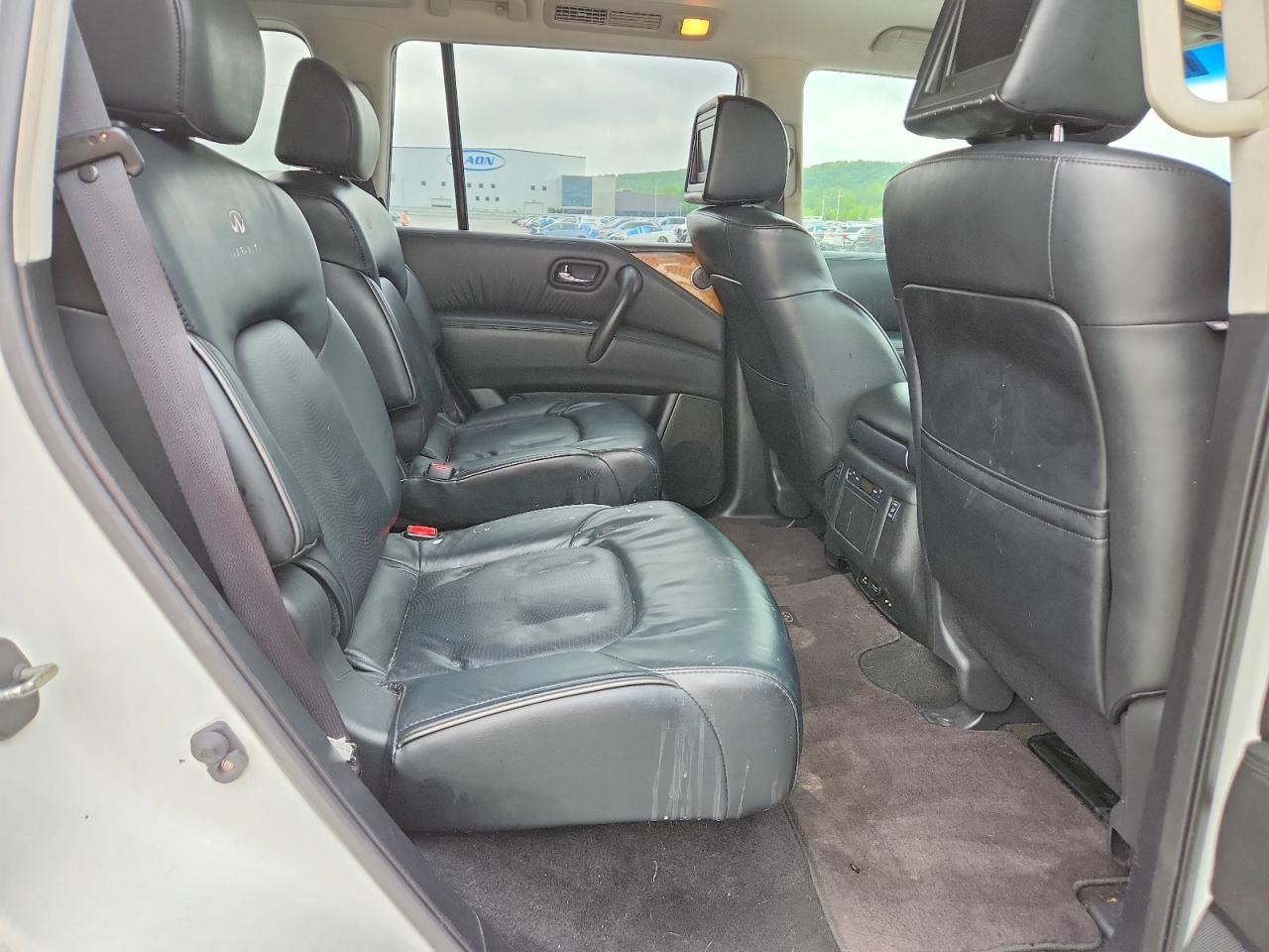 INFINITI Qx Base