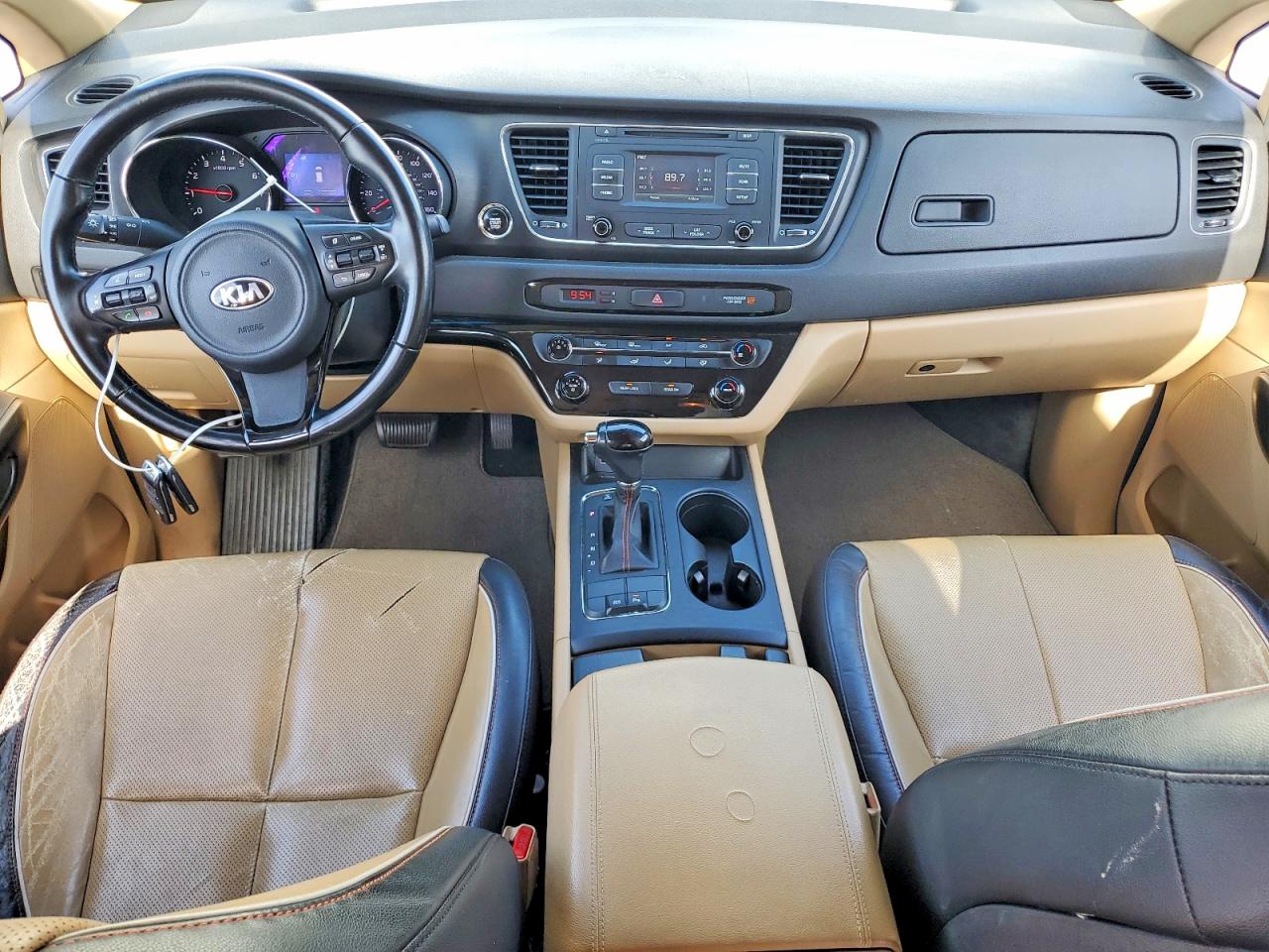 Kia Sedona Lx