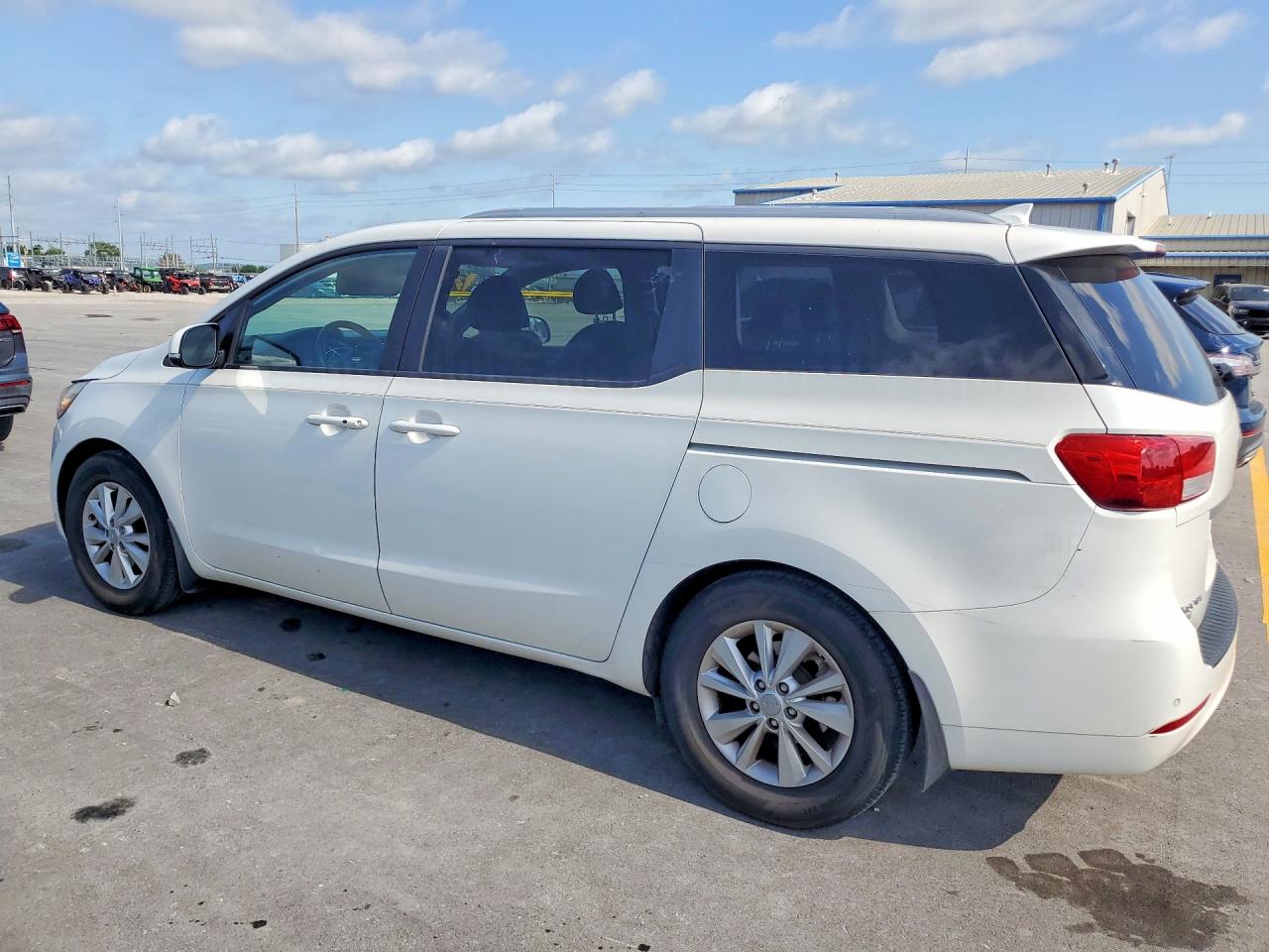 Kia Sedona Lx
