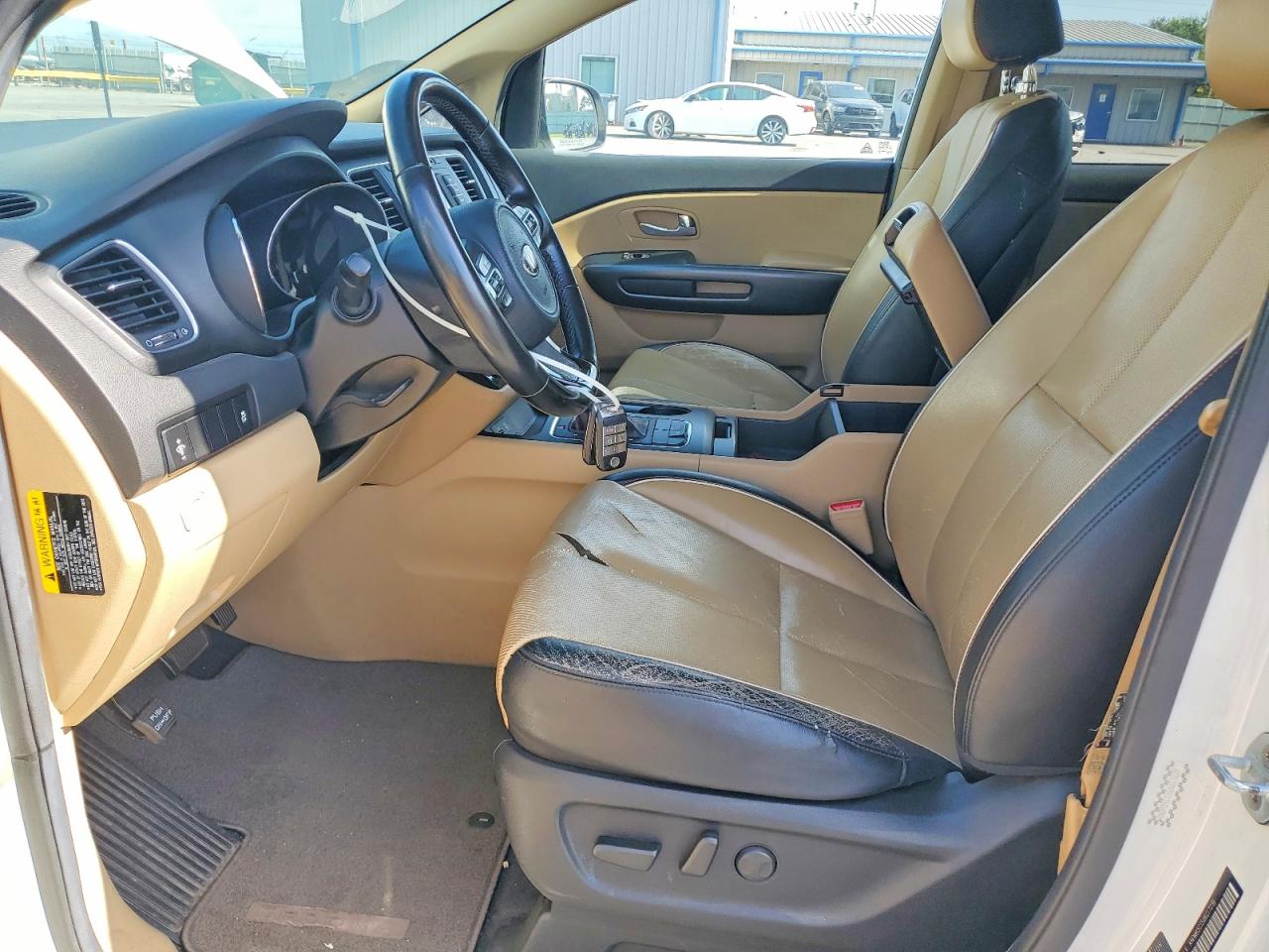 Kia Sedona Lx