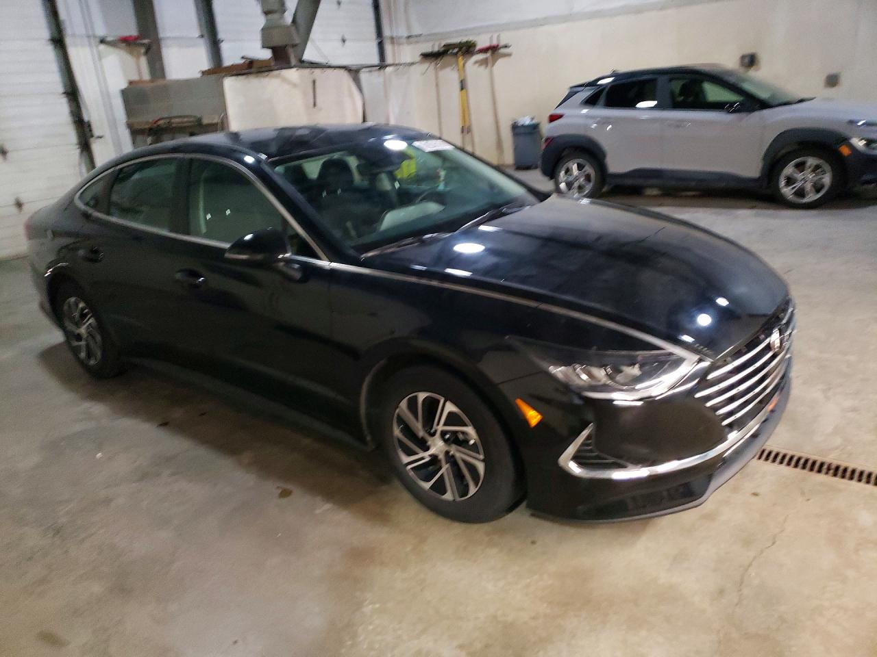 Hyundai SONATA Blue