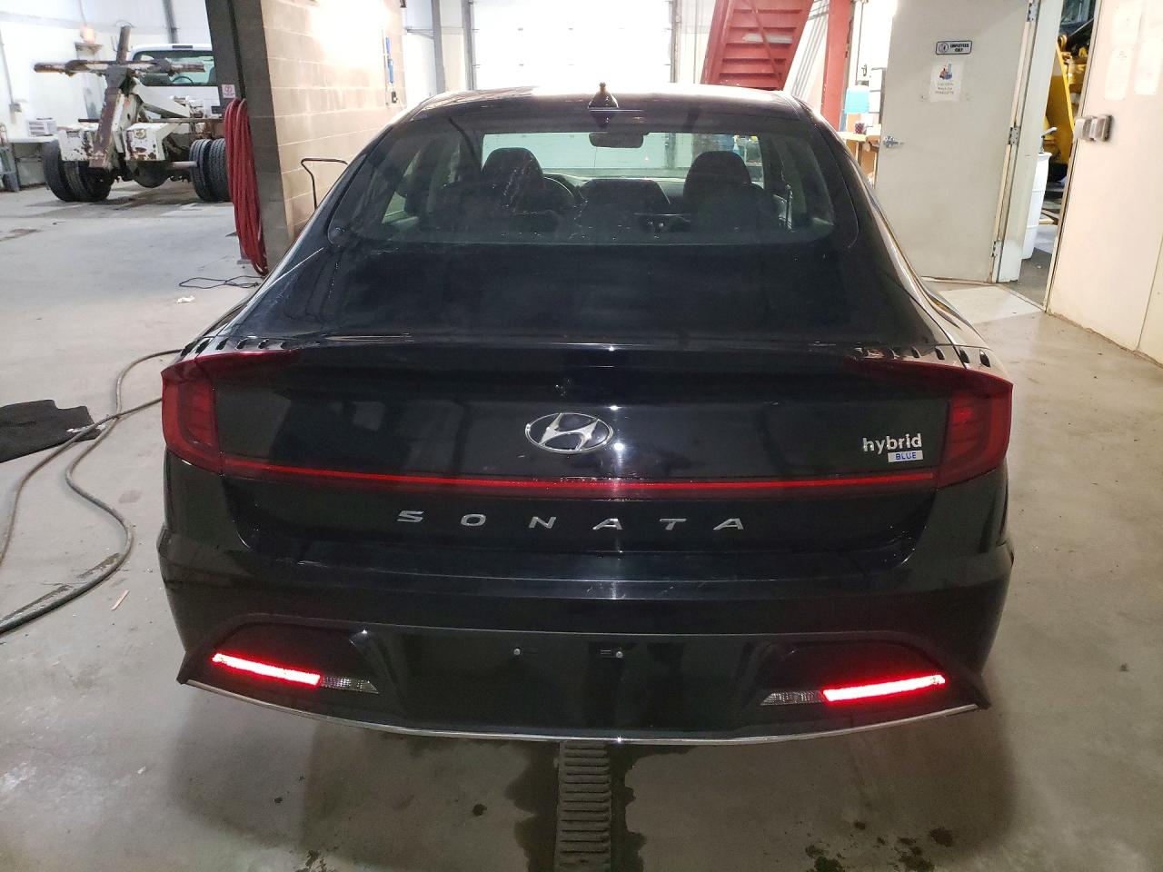 Hyundai SONATA Blue