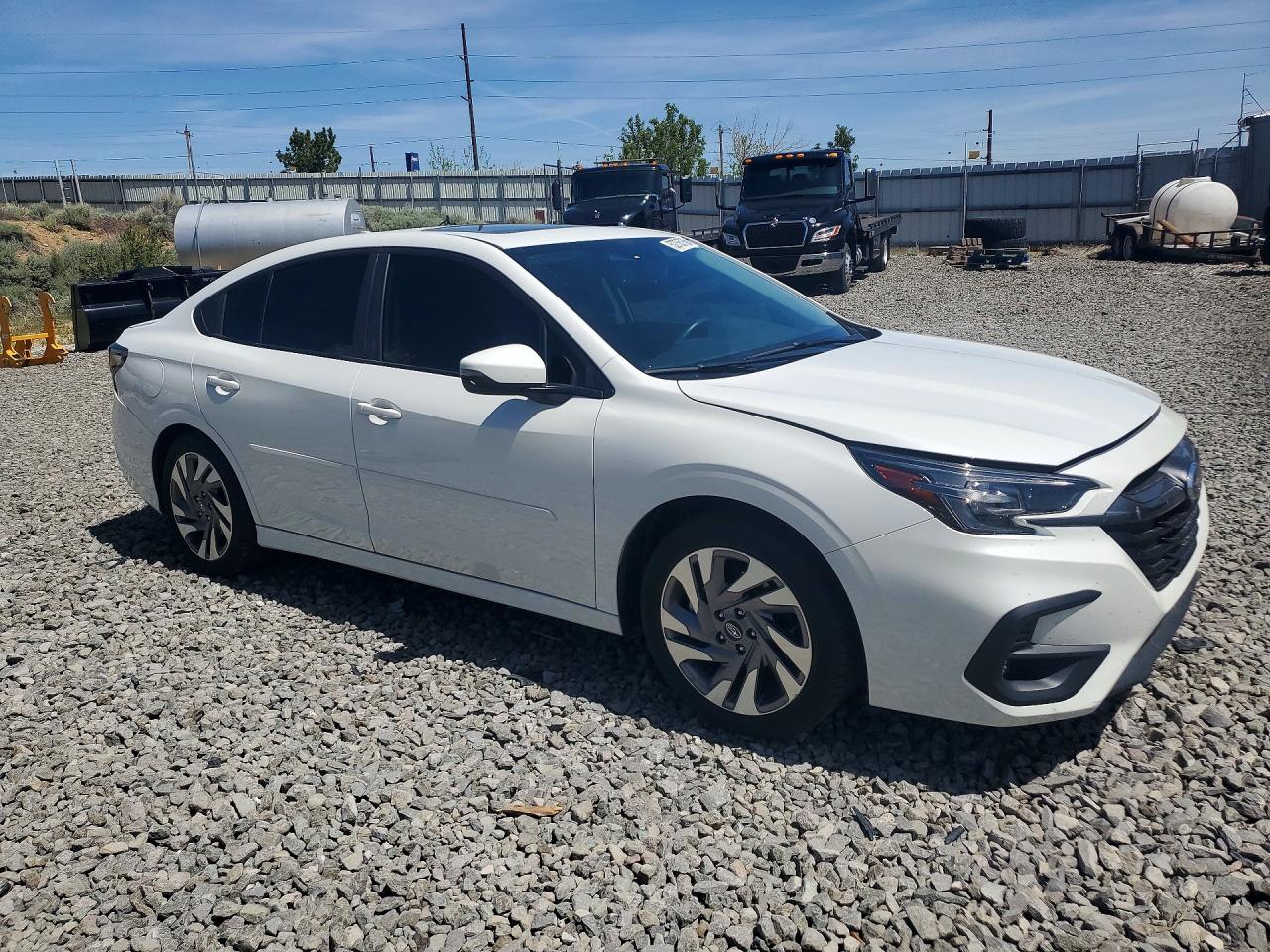 Subaru Legacy Limited