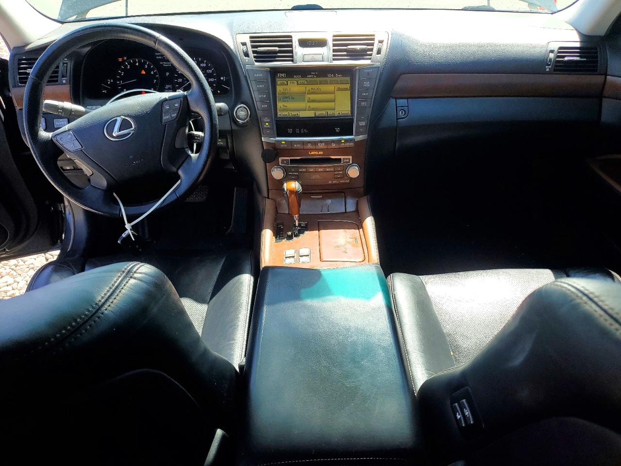 Lexus LS 460