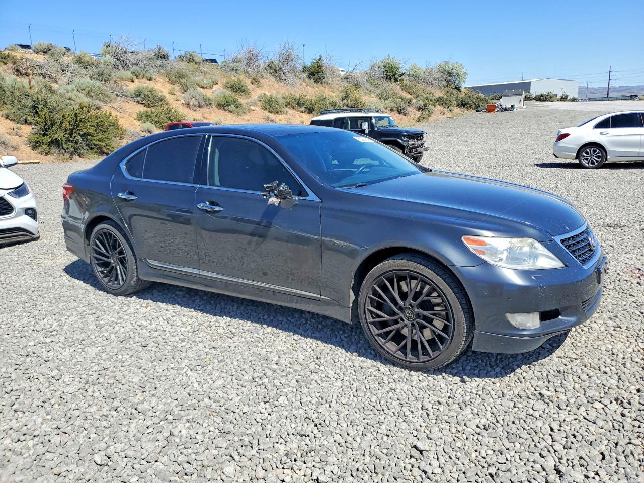 Lexus LS 460