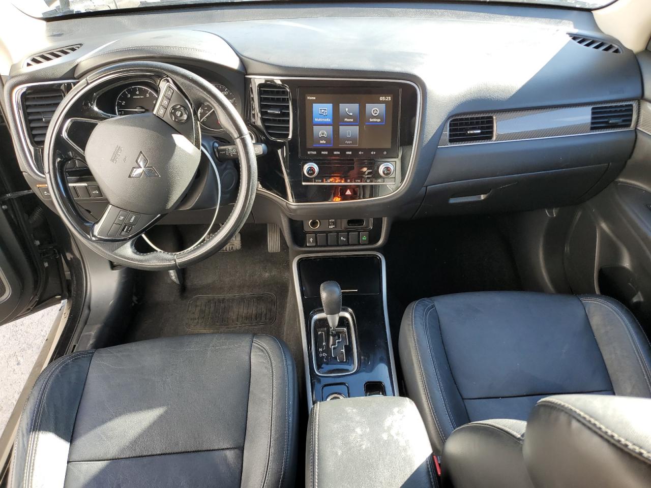 Mitsubishi Outlander Se