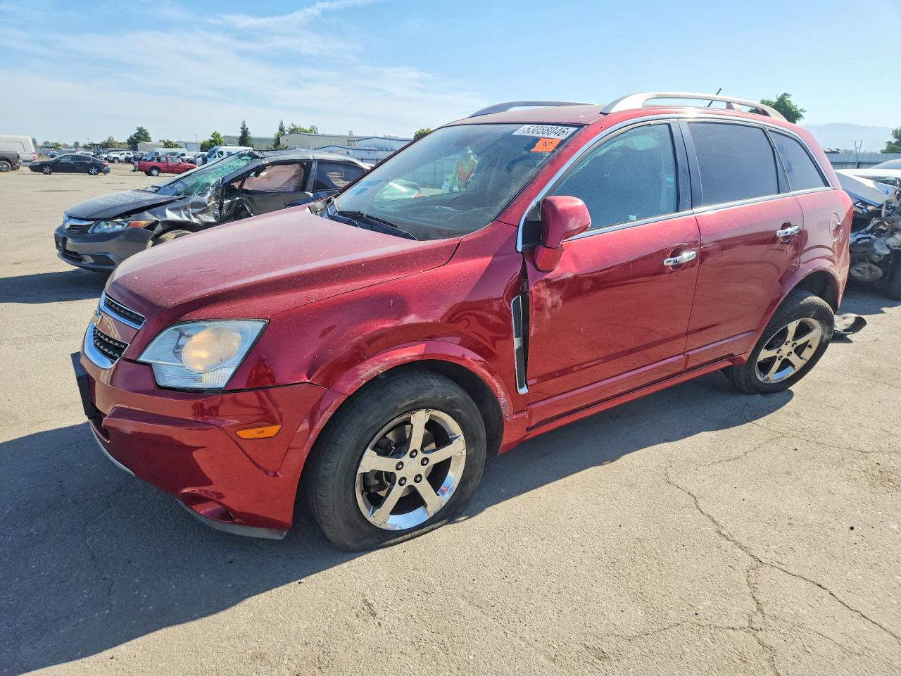 Salvage Chevrolet Captiva Image