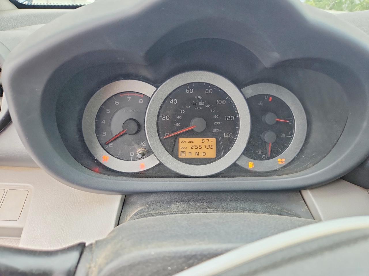 Toyota RAV4 Base