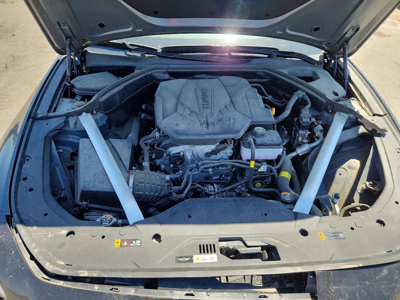 Genesis G70 2.5t Standard