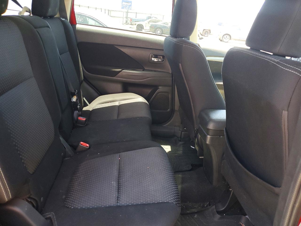 Mitsubishi Outlander Se