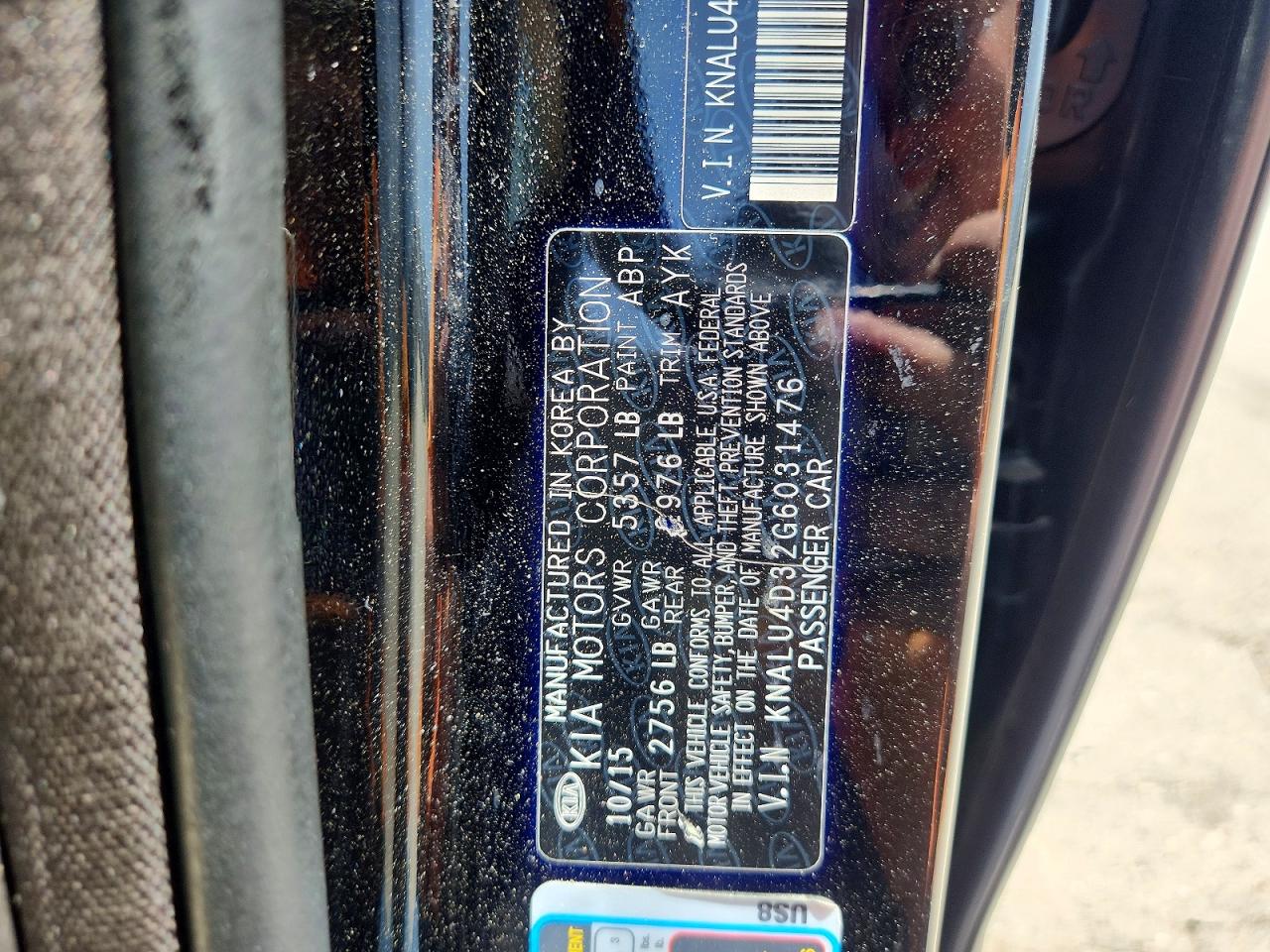 Kia K900 Luxury V6