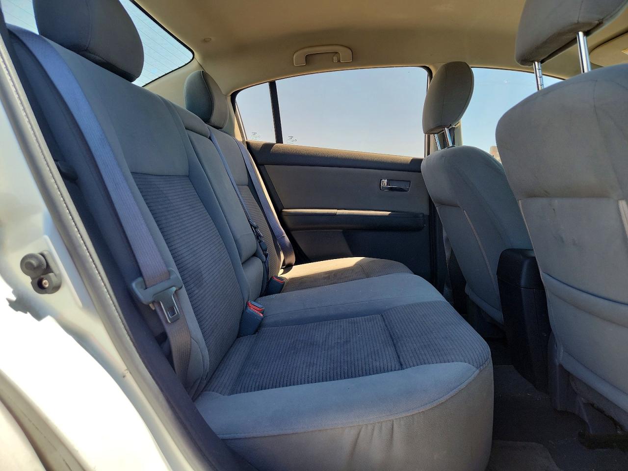 Nissan Sentra 2.0