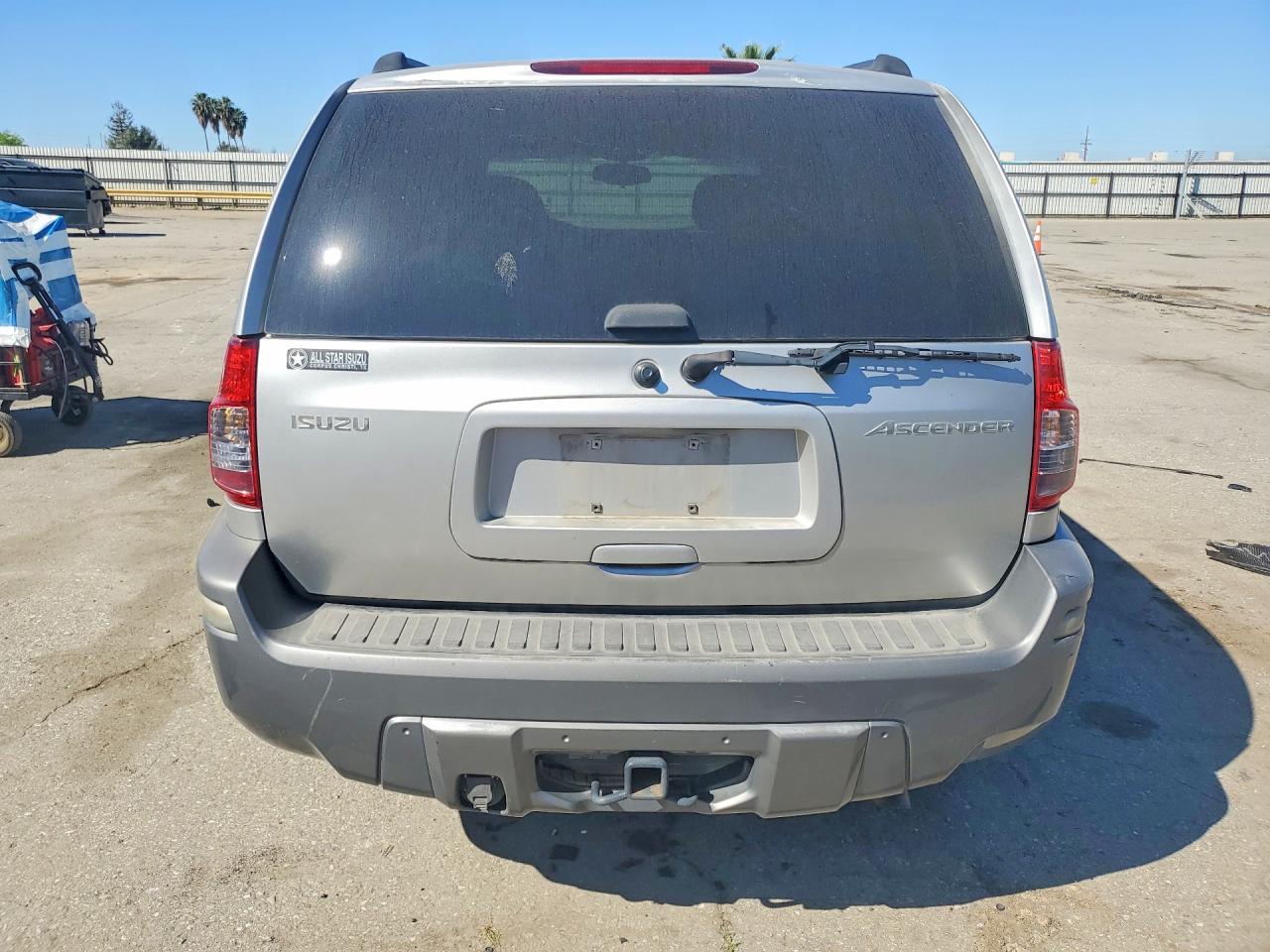 Isuzu Ascender S