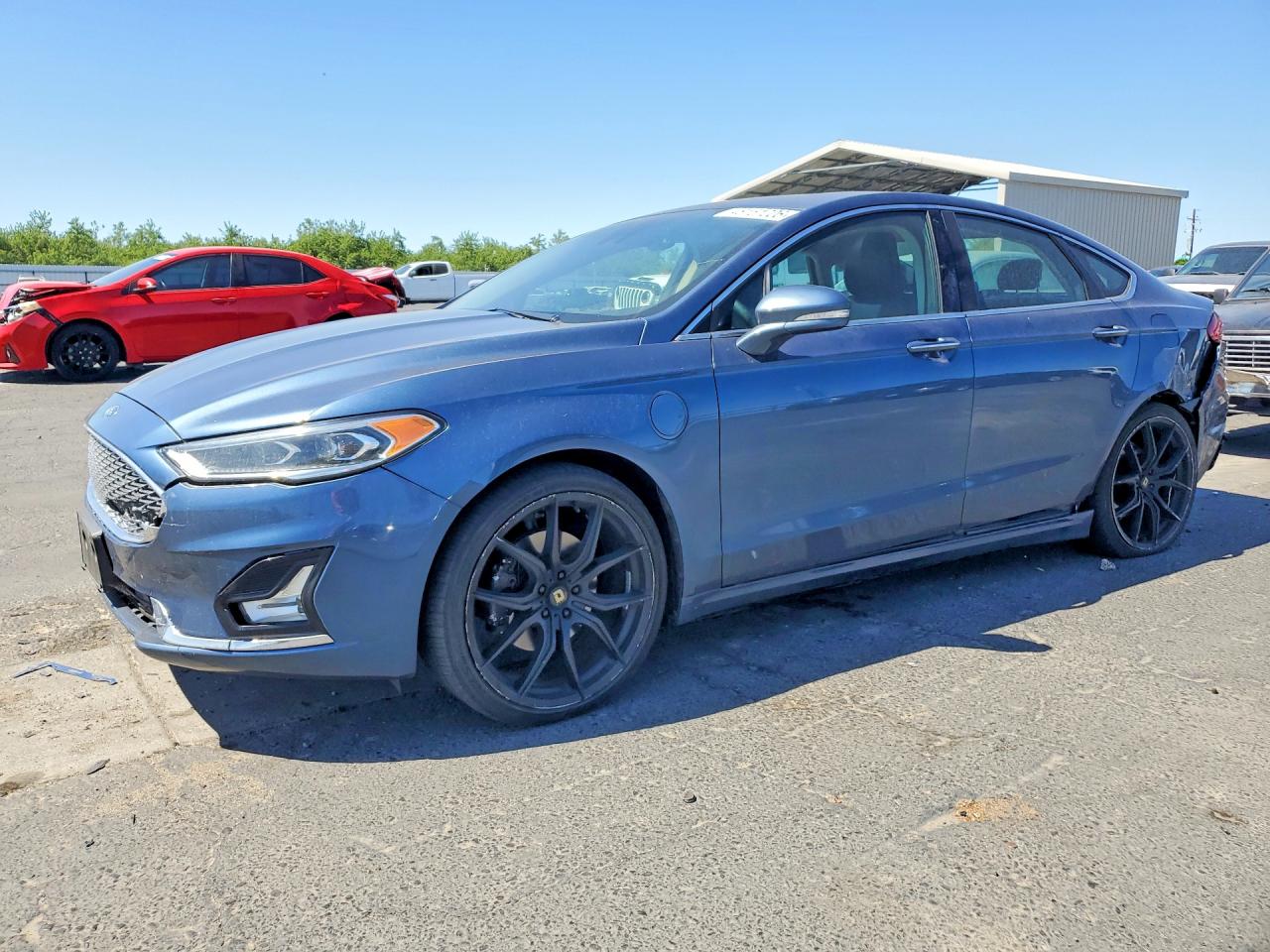 Salvage Ford Fusion Image