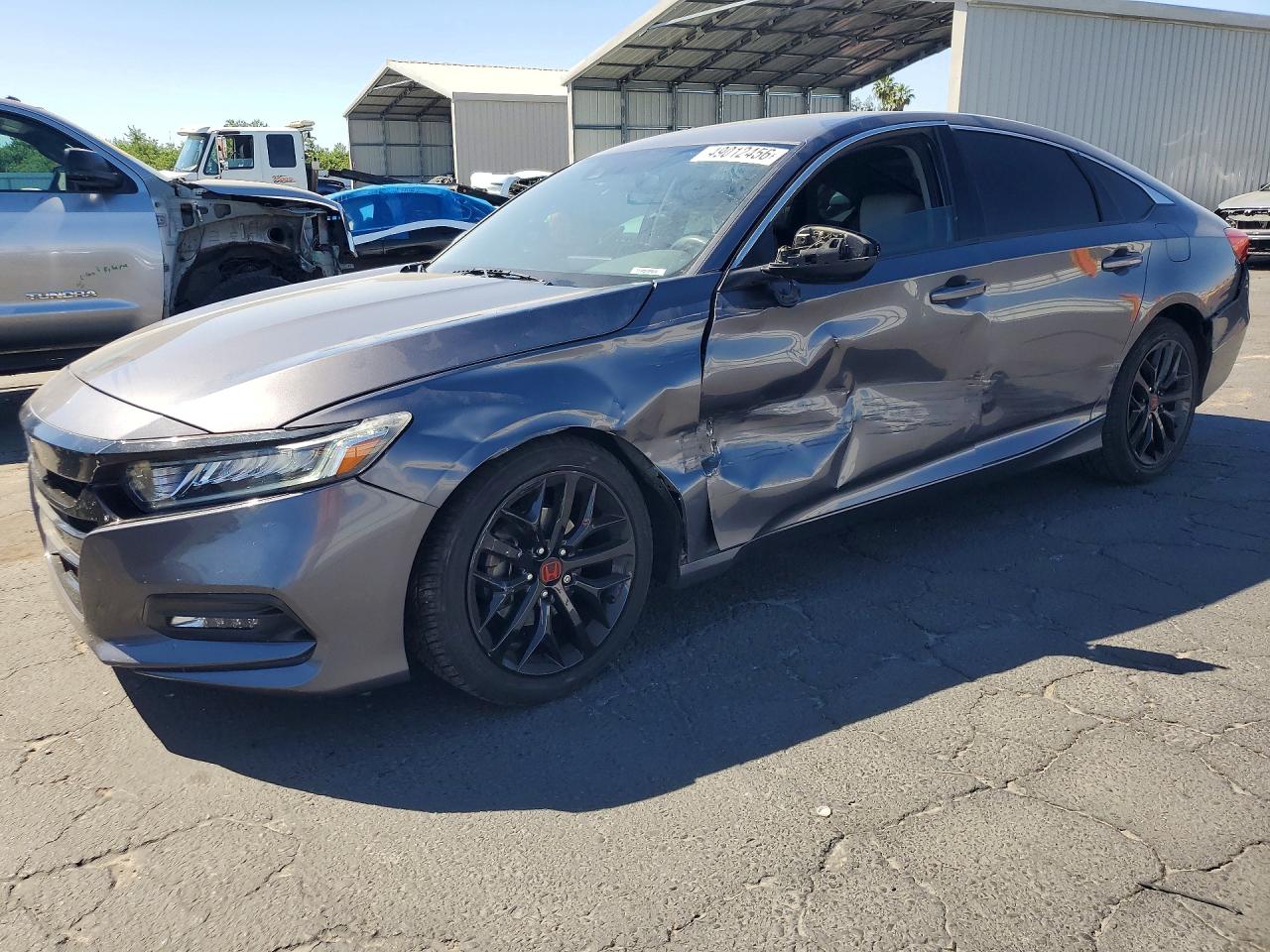 Salvage Honda Accord Image