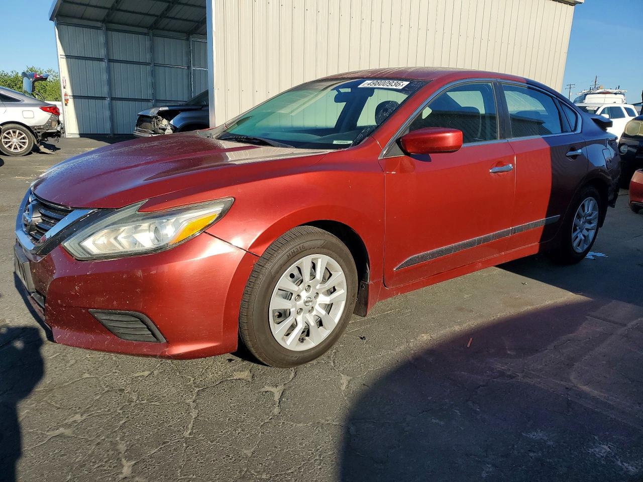 Salvage Nissan Altima Image