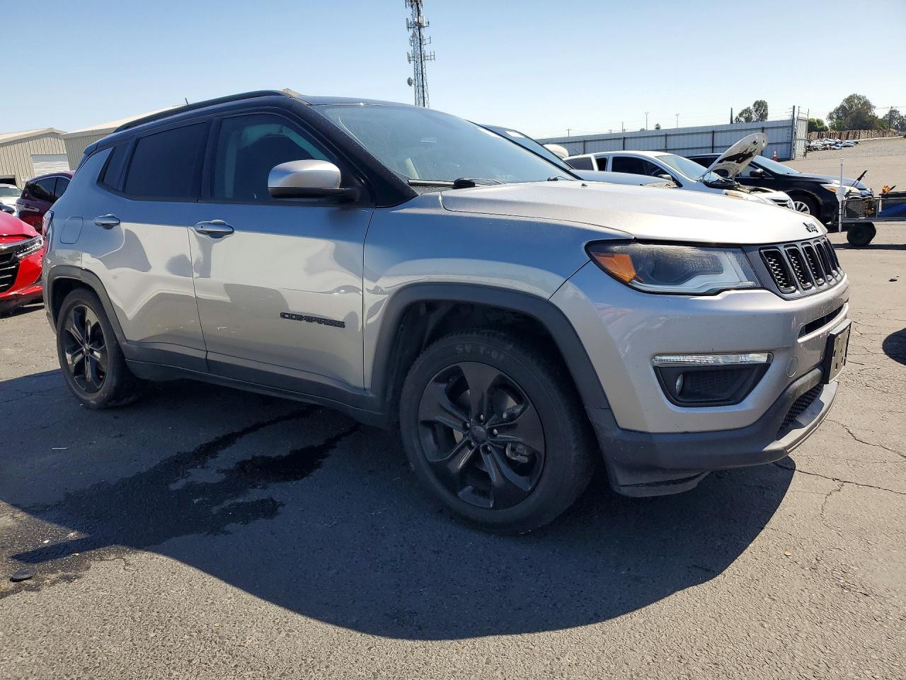 Jeep Compass Latitude