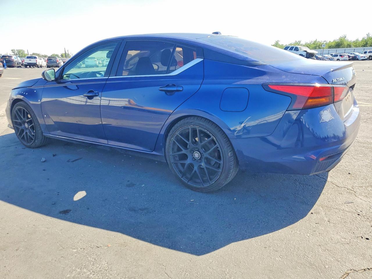 Nissan Altima Sr