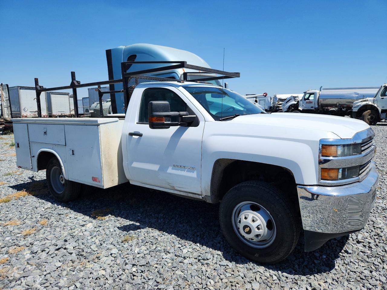 Chevrolet Silverado C3500