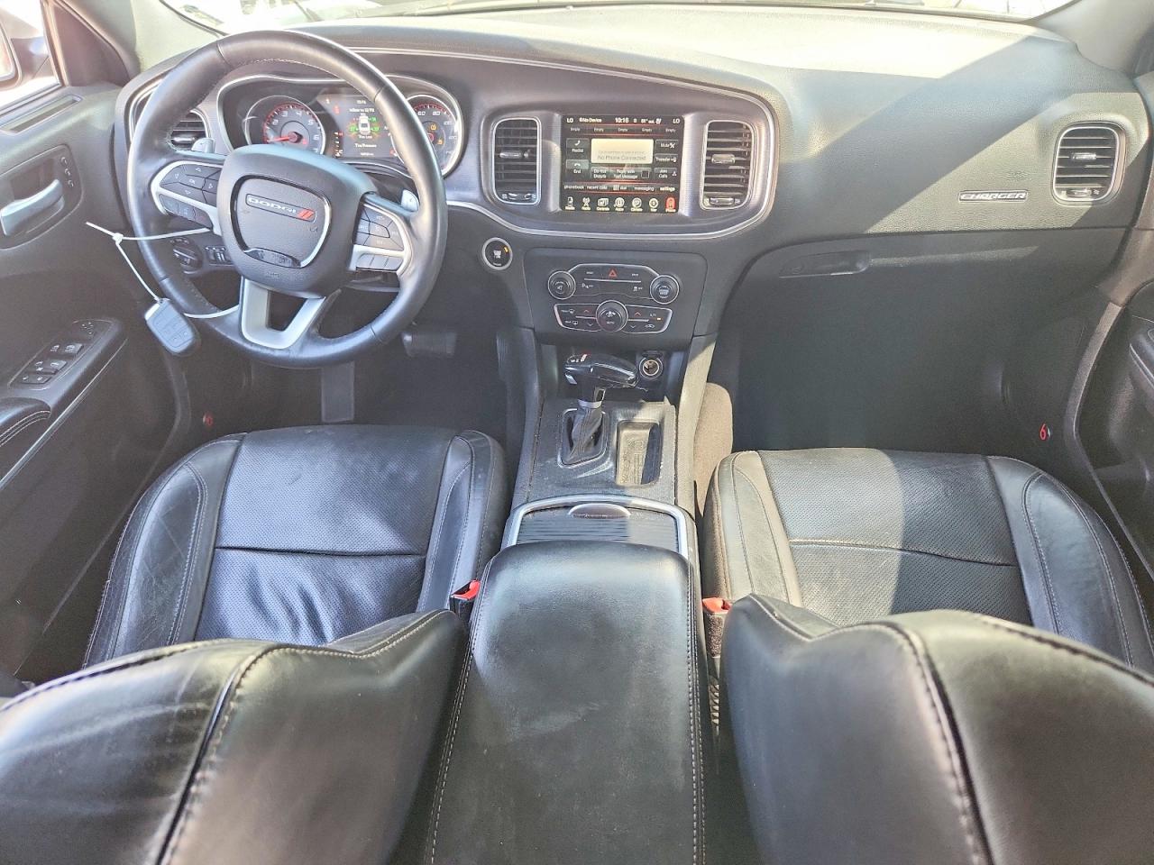 Dodge Charger Sxt