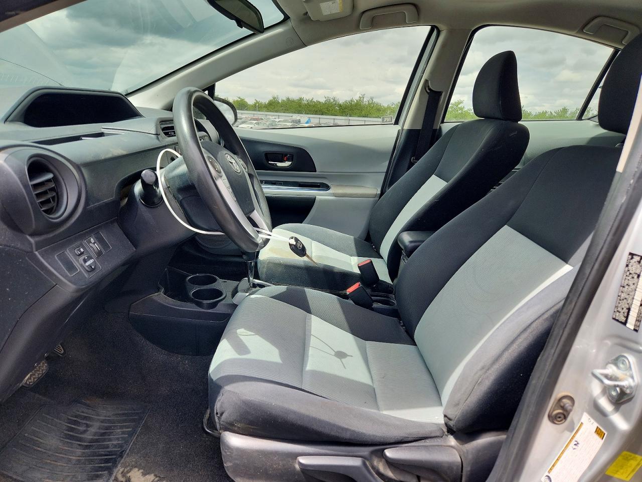 Toyota Prius Two