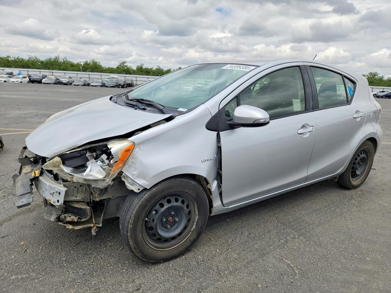 Salvage Toyota Prius Image