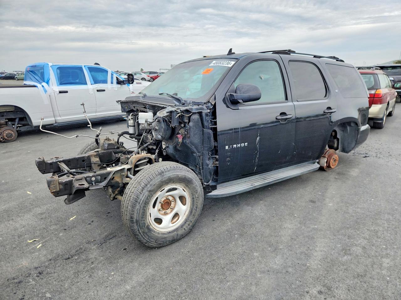 Salvage Chevrolet Tahoe Image