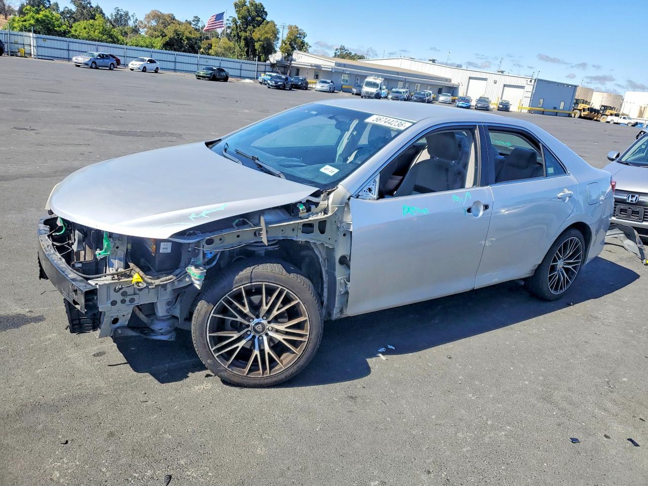 Salvage Toyota Camry Image