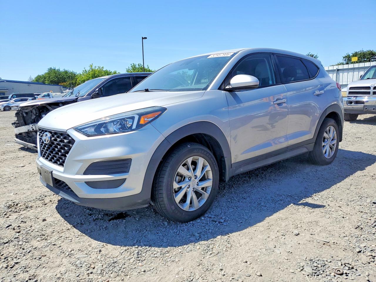 Salvage Hyundai TUCSON Image