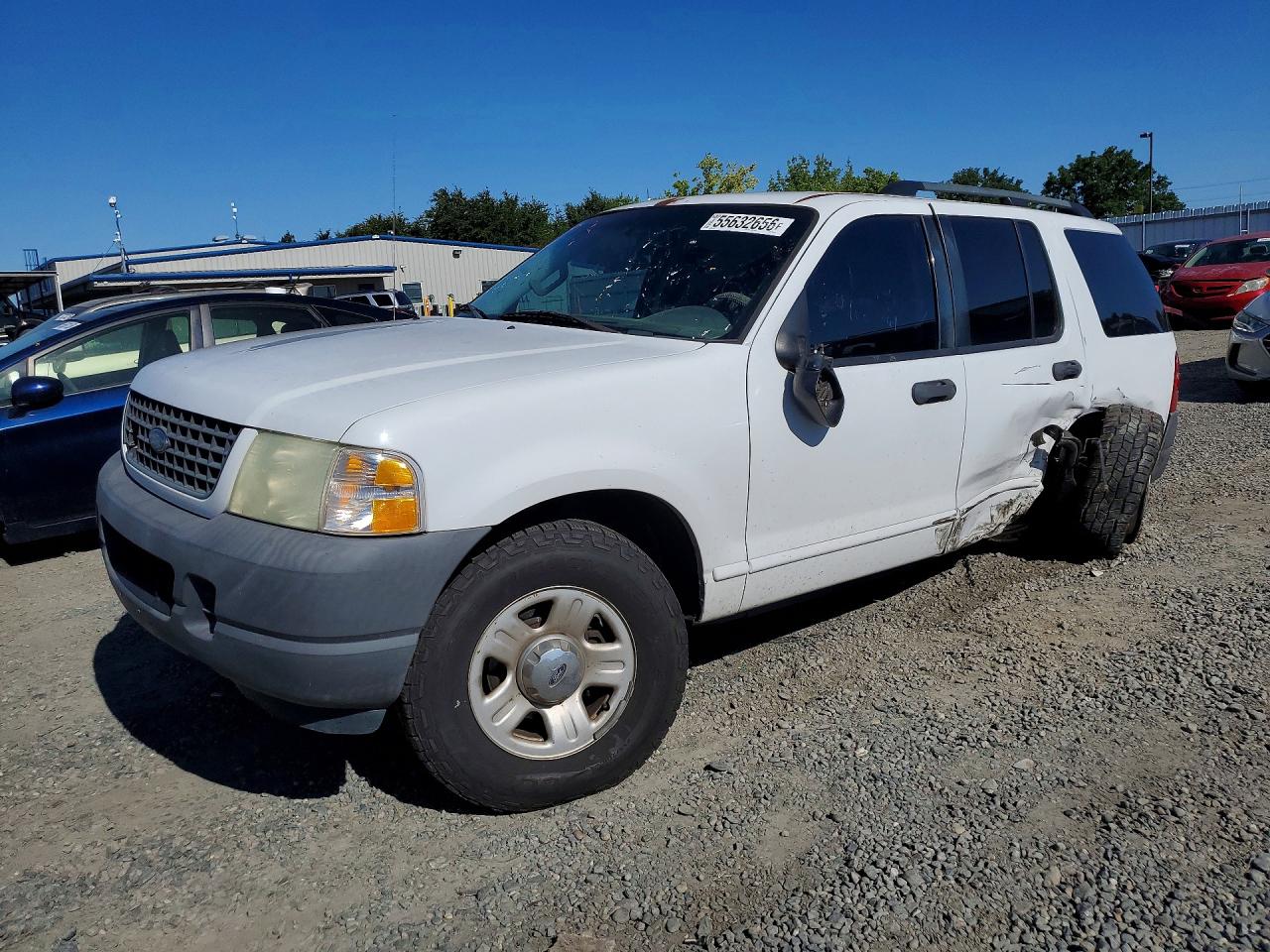 Salvage Ford Explorer Image