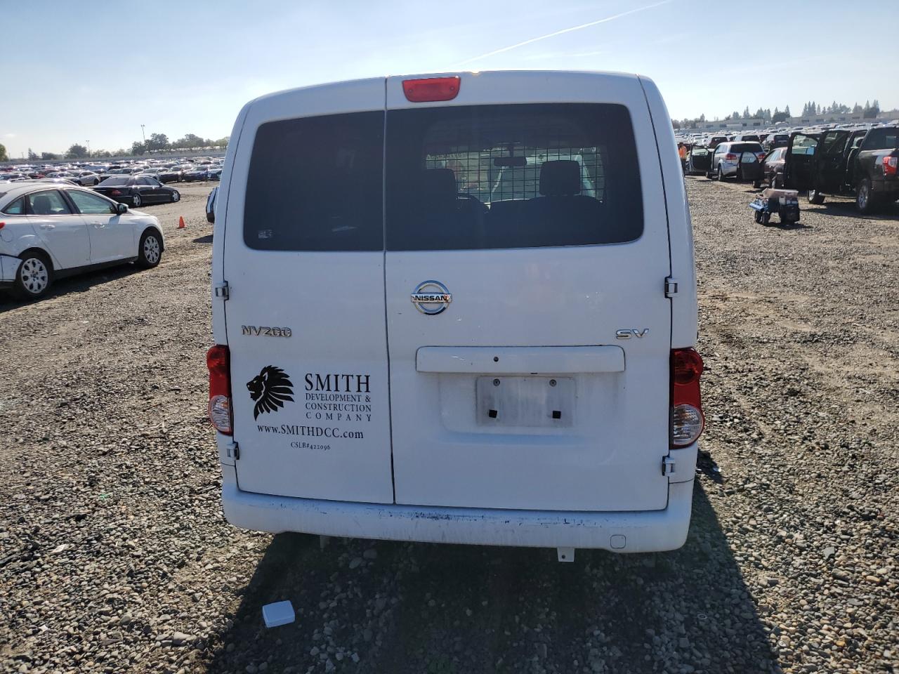 Nissan Nv