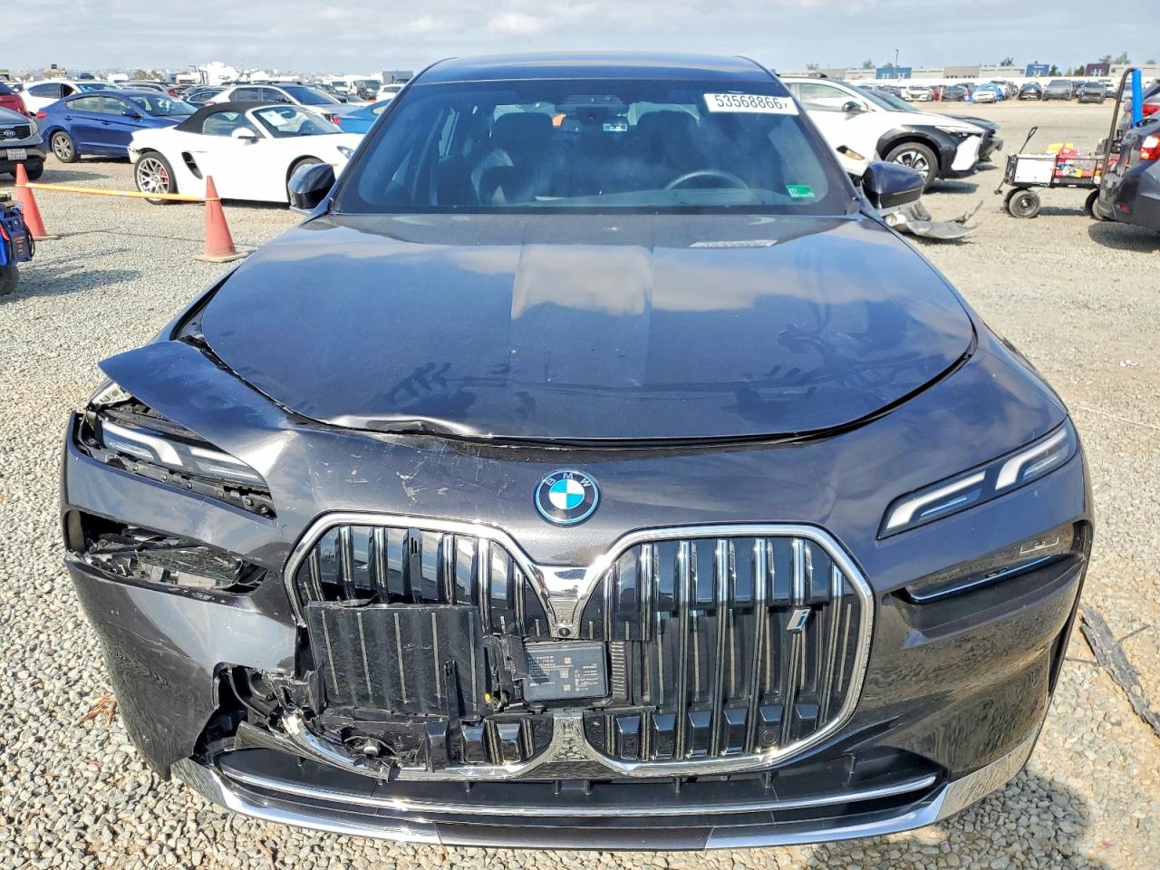 BMW i7 Edrive50